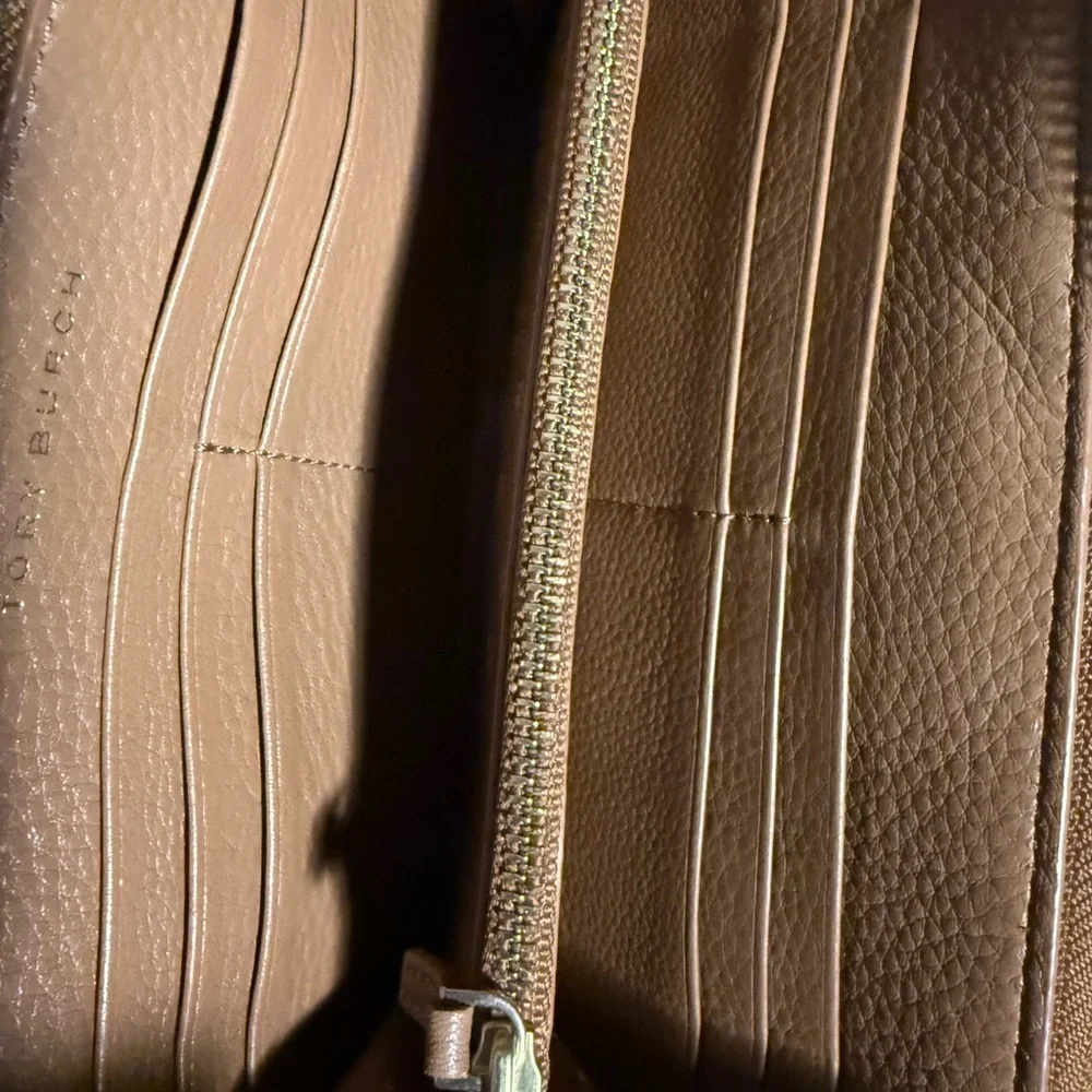 Tory Burch Pebbled Leather Zip Wallet